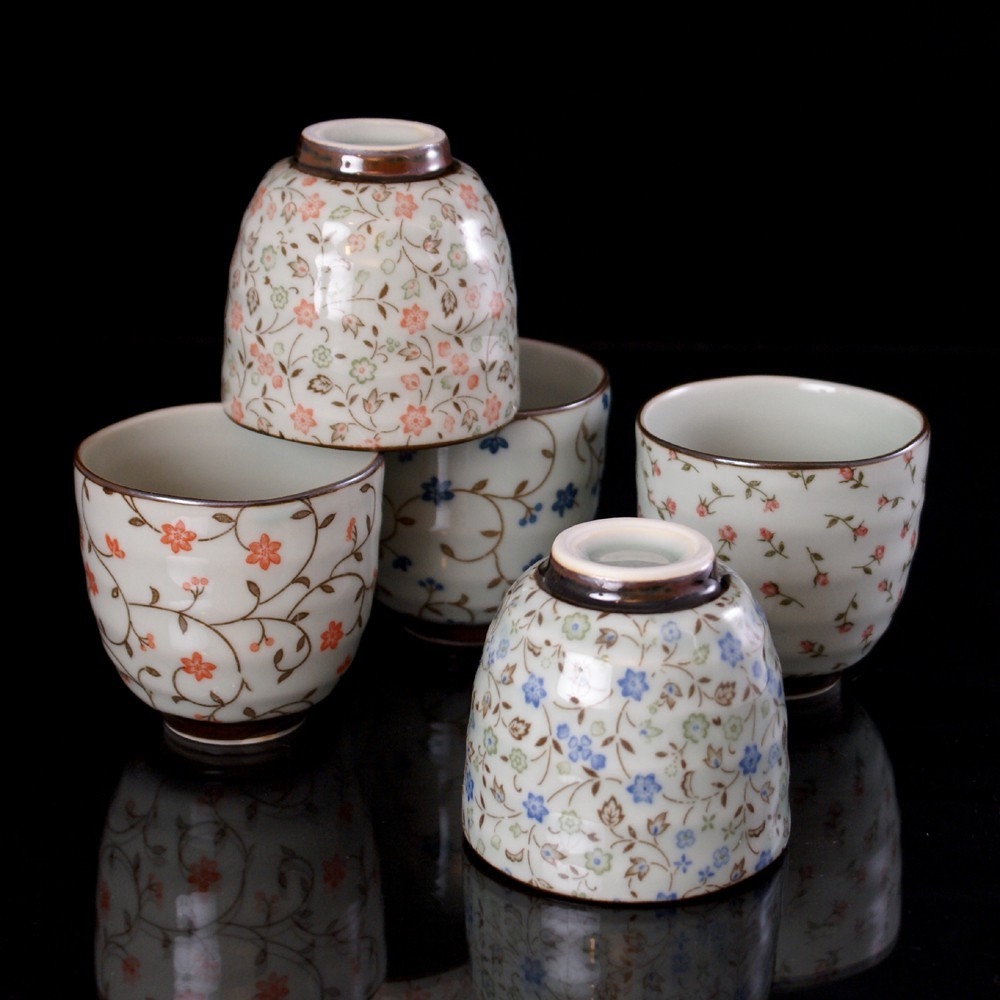 servizi in ceramica Giappone
